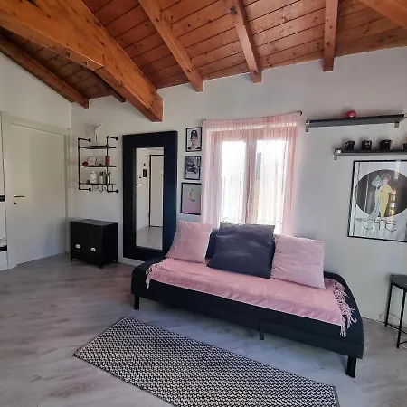 Francesca's Heart Desenzano-by Goccia Di Appartement Desenzano del Garda